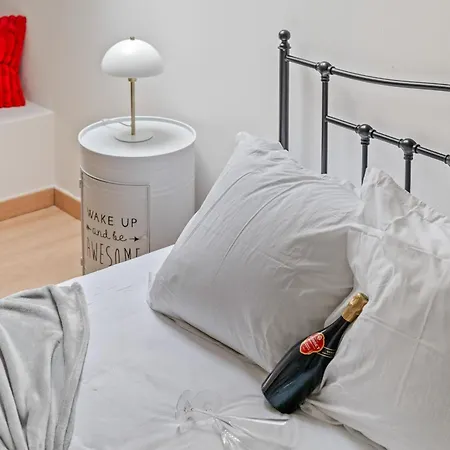 Loft Rosalie - Le Meridien A Charbonniere Les Bains - Parking - Netflix - Wifi Charbonnières-les-Bains Exterior foto